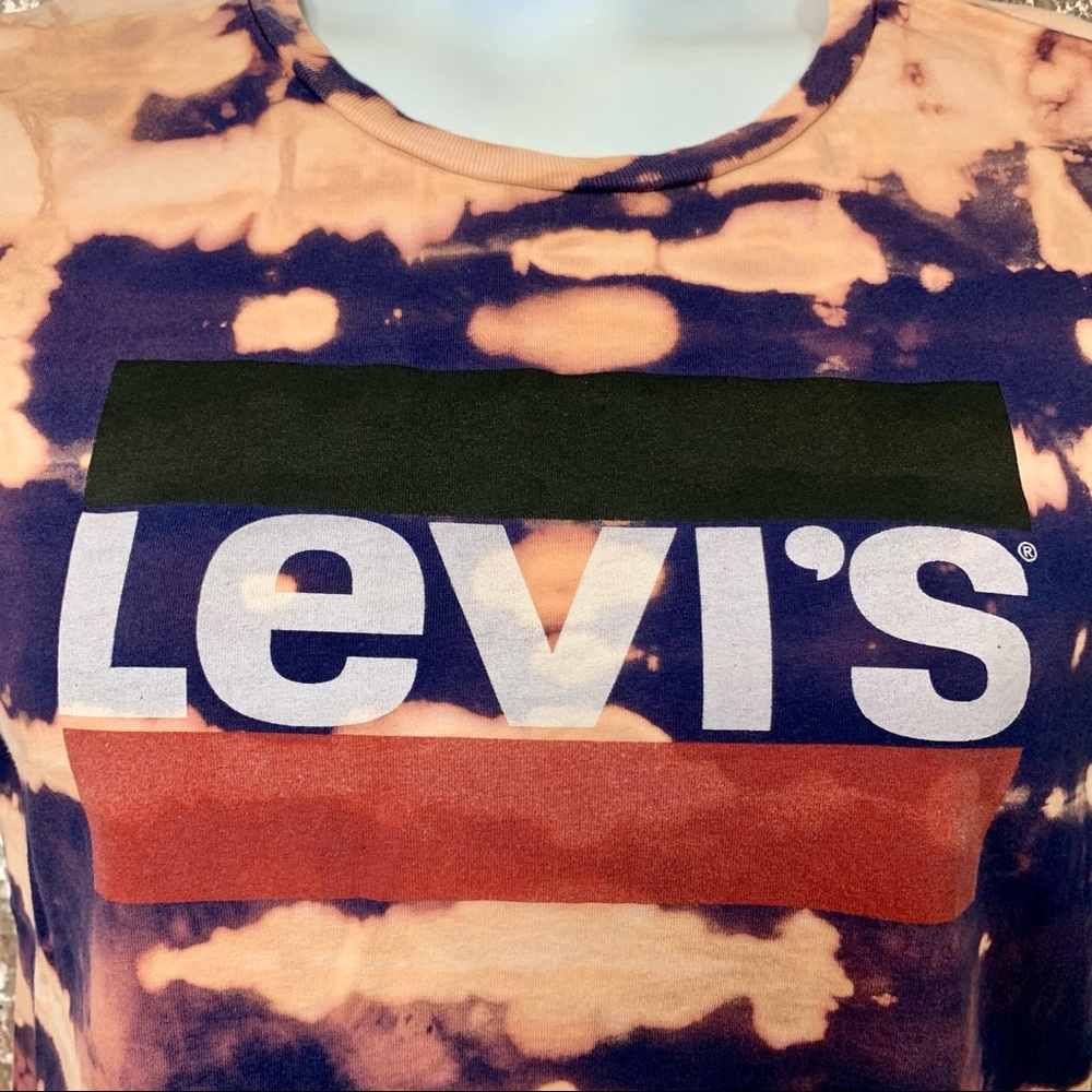 Levi’s Custom Bleach Tee - Picture 2 of 4